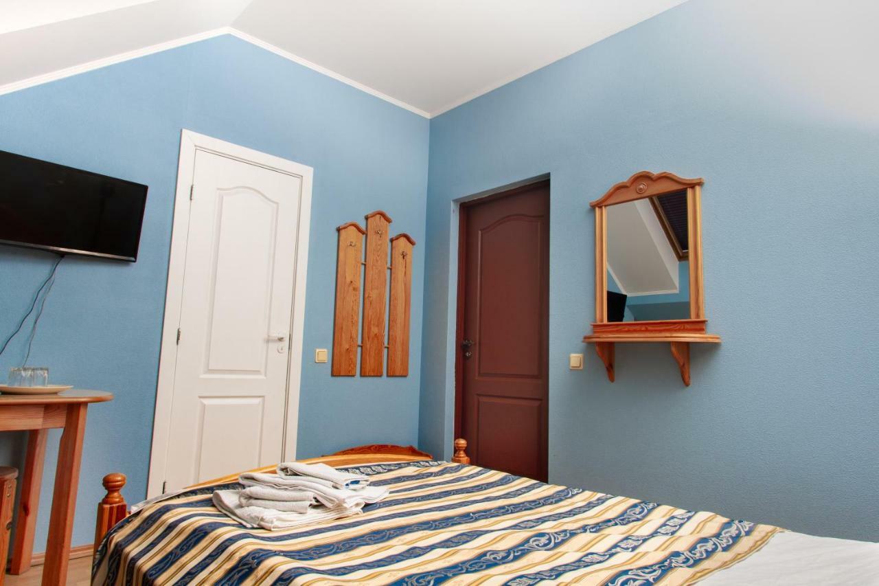 Riga Well Hotel Luaran gambar